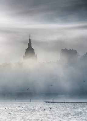 Città nella nebbia
