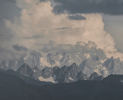 Massif du Mont Blanc, grey 