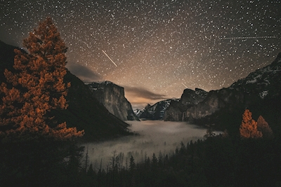 The Airplanes over Yosemite