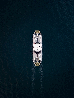 Een lege veerboot Djurgård