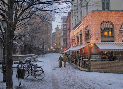 Vinterpromenad i gamla stan