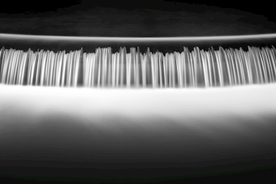 Vodopád ve Viskanu v černobílém