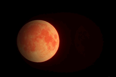 De maan van het bloed