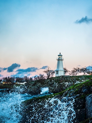 Lighthouse in storm, Vättern