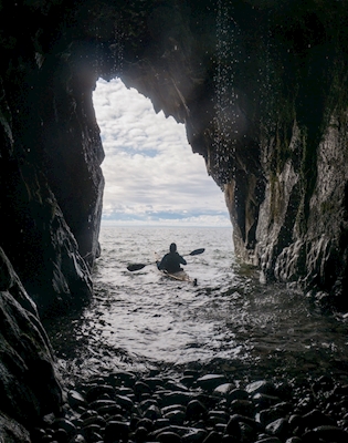 Kayak in cave at Omberg