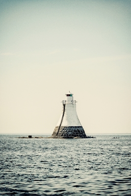 Fyrtårn, hav og horisont