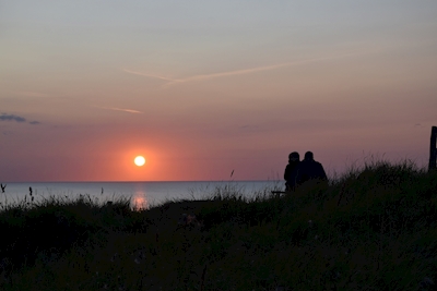 Par i solnedgången