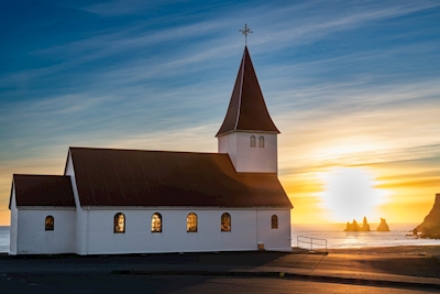 Reyniskirkja kirke Island