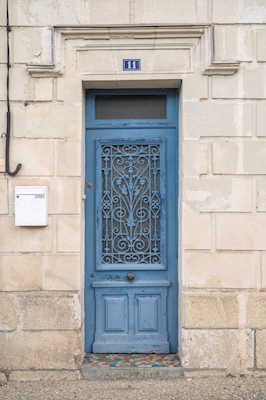 The blue door nr. 11
