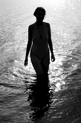 Kobieta w wodzie