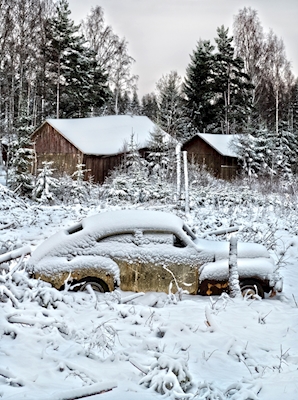 Volvo PV544 in snowy landscape