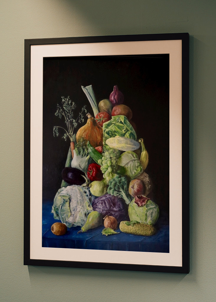 vegetables and fruit mountain 