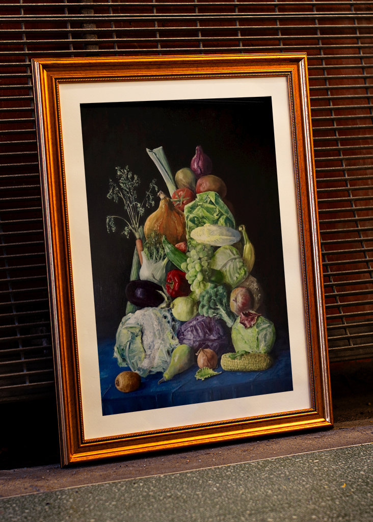 vegetables and fruit mountain 