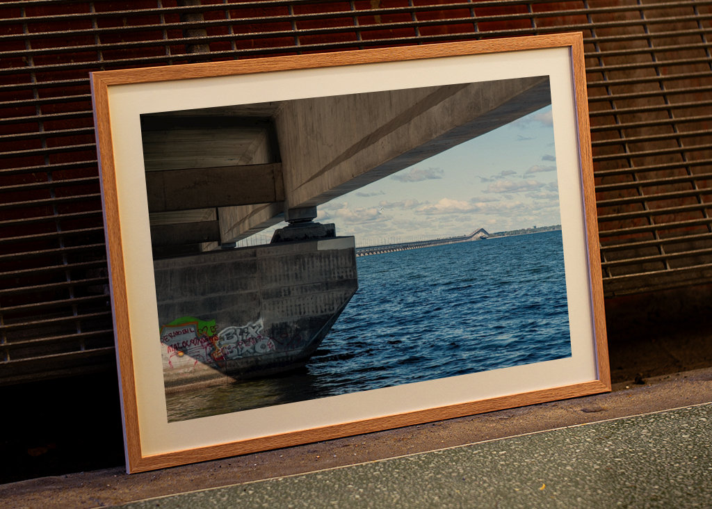 Unter der Ölandbrücke hindurch