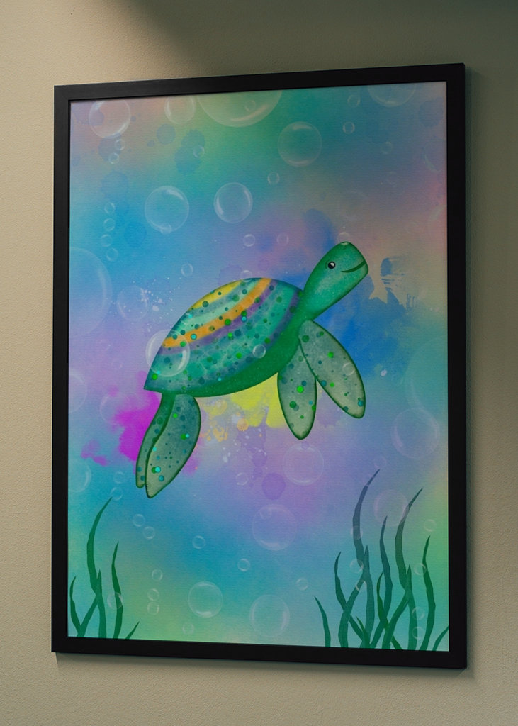 Glückliche schwimmende Schildkröte