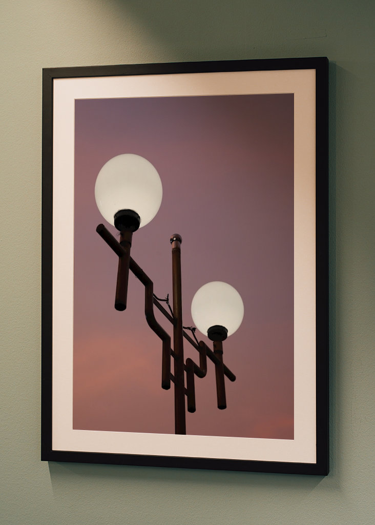 Světlo města ve večerních hodinách