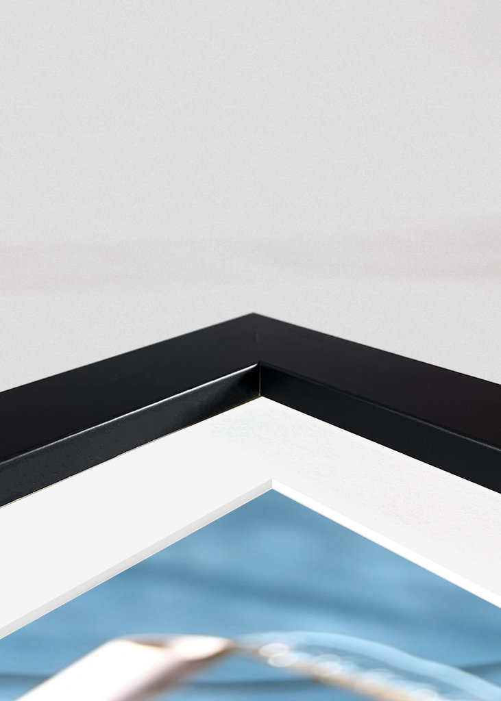 Acqua naturale che scorre in piscina