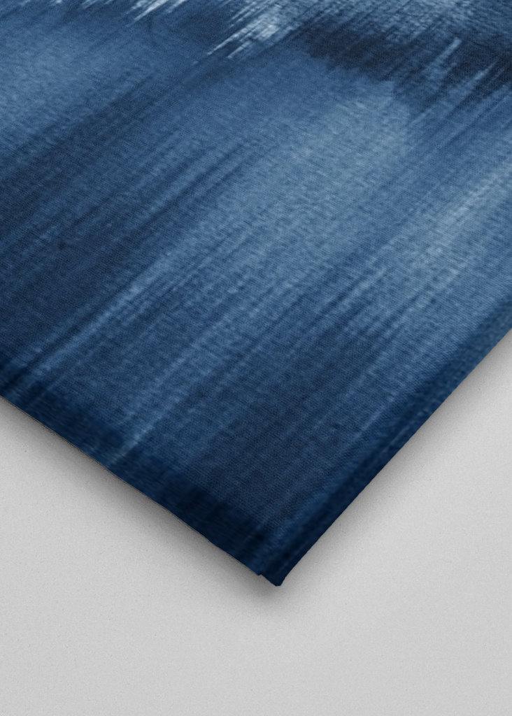 Pinselstriche aus blauem Aquarell