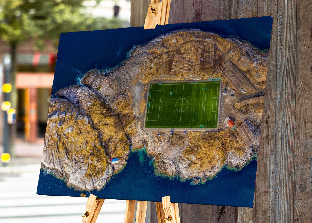 Henningsvær Fotball Stadion