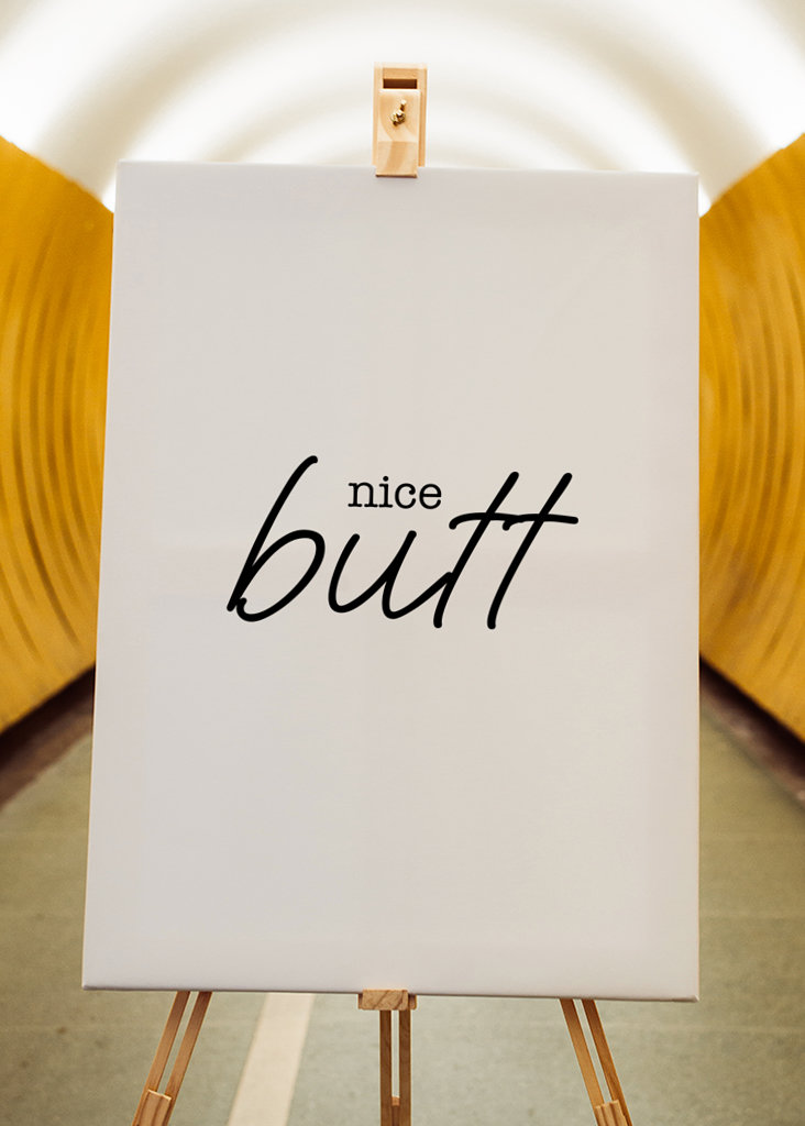 Kaunis peppu valkoinen 