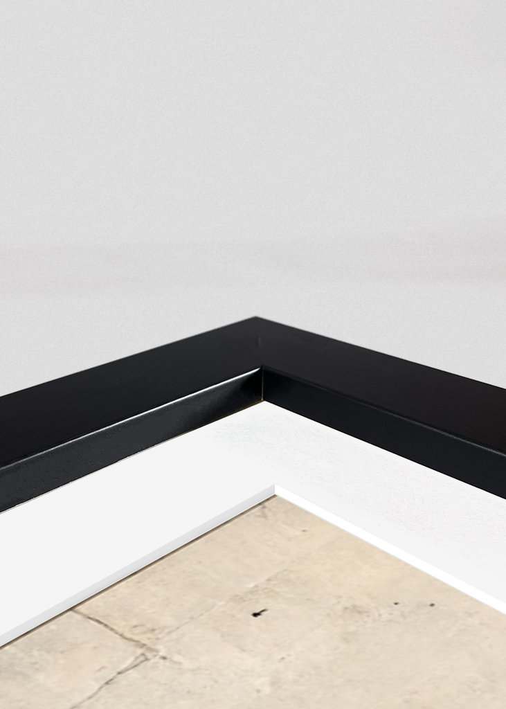 Aim for love x Banksy