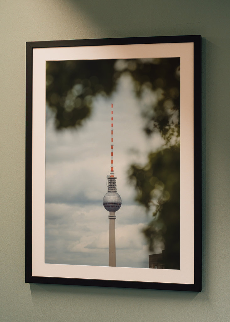 Berliner Fernsehturm im Frame