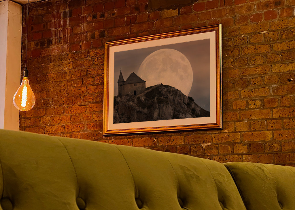 Vollmond am Berg Dobratsch