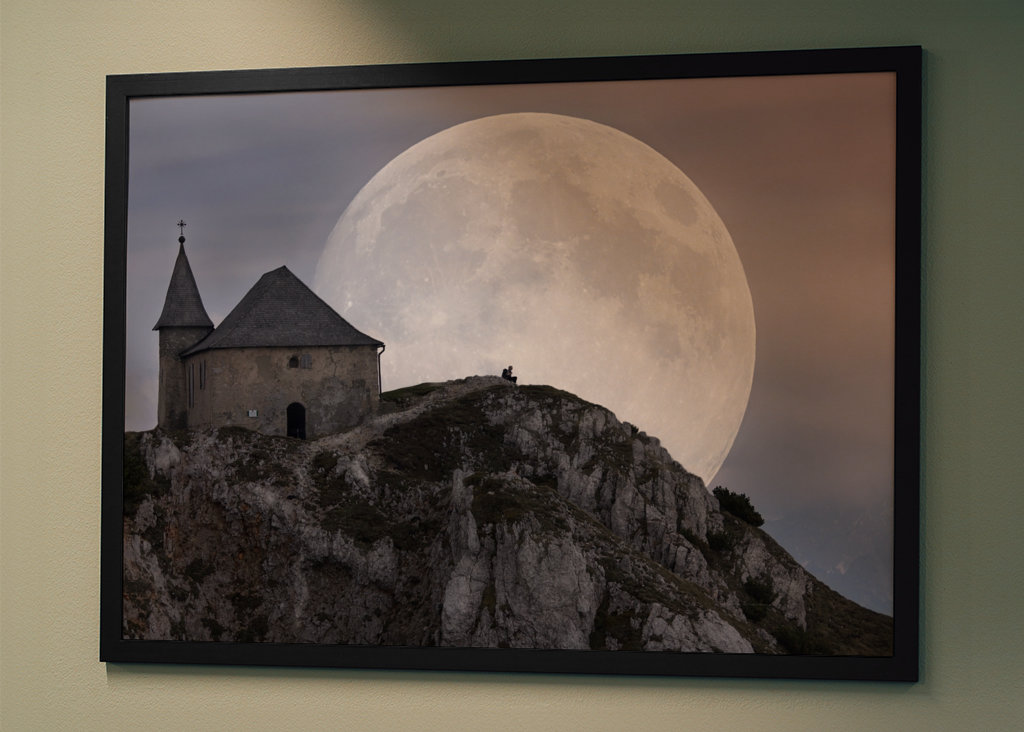 Vollmond am Berg Dobratsch