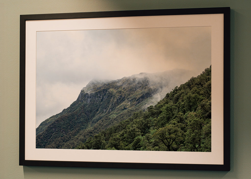 Tåge i Milford Sound