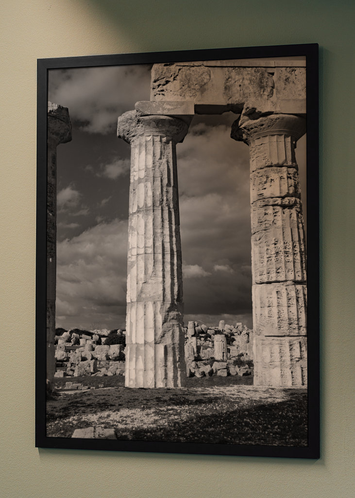 Greek temple on Sicily