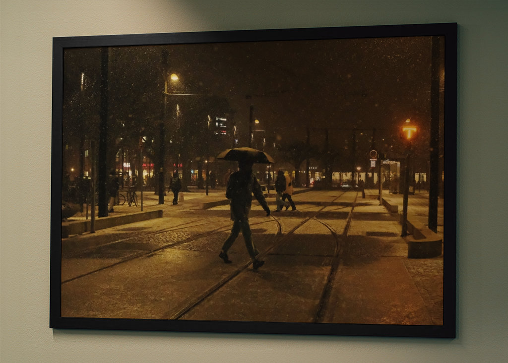 Moody deštník muž