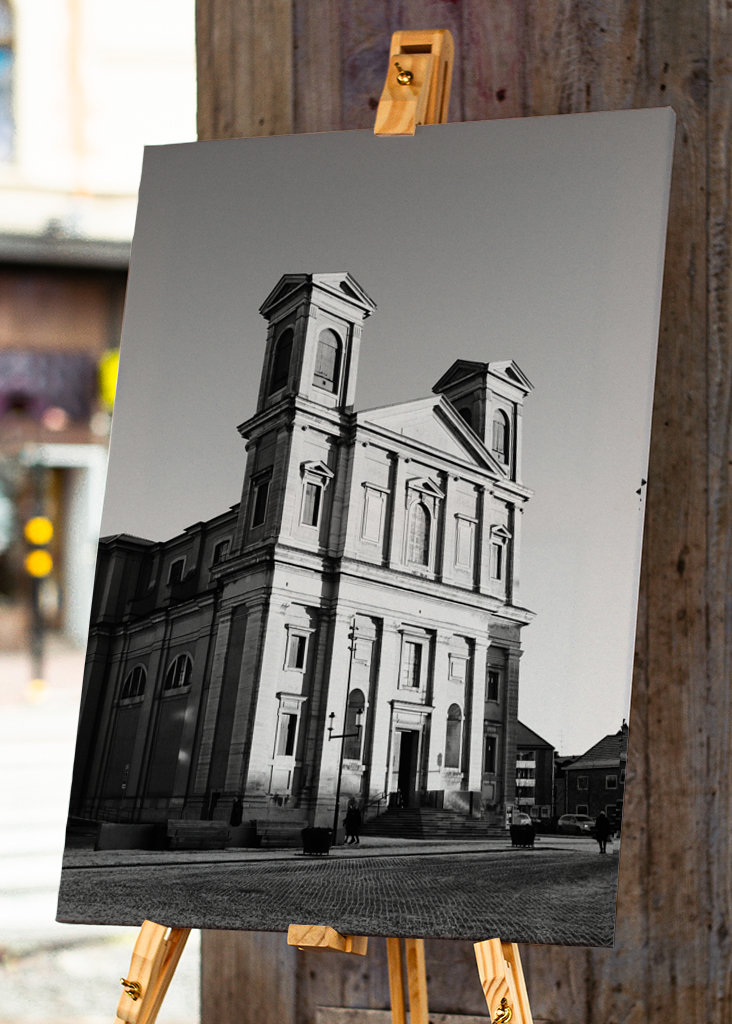 Église en noir et blanc