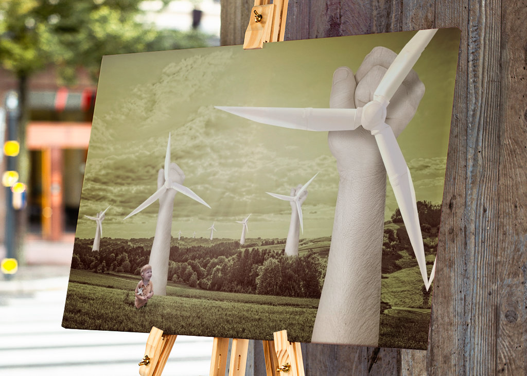 Chlapec a jeho větrník