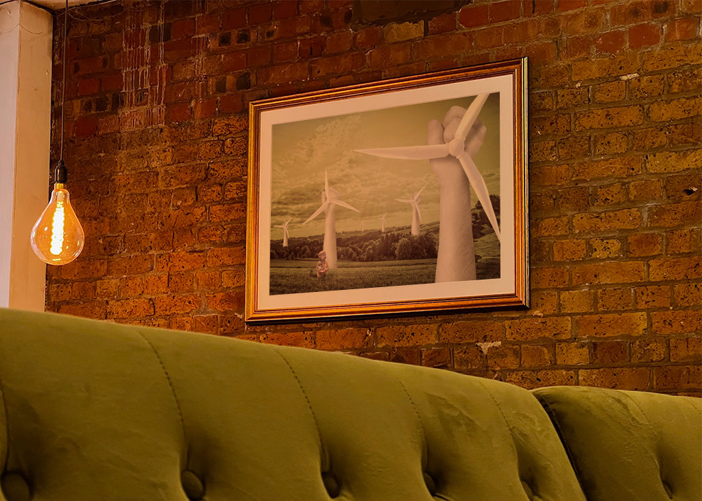 Chlapec a jeho větrník