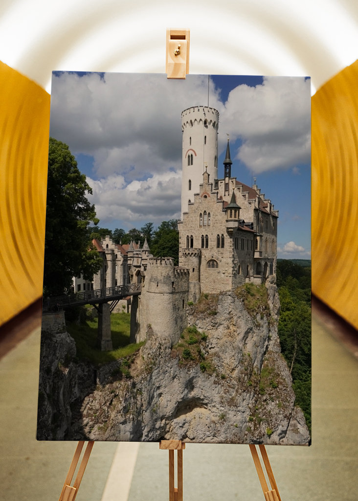 Castello di Lichtenstein in estate