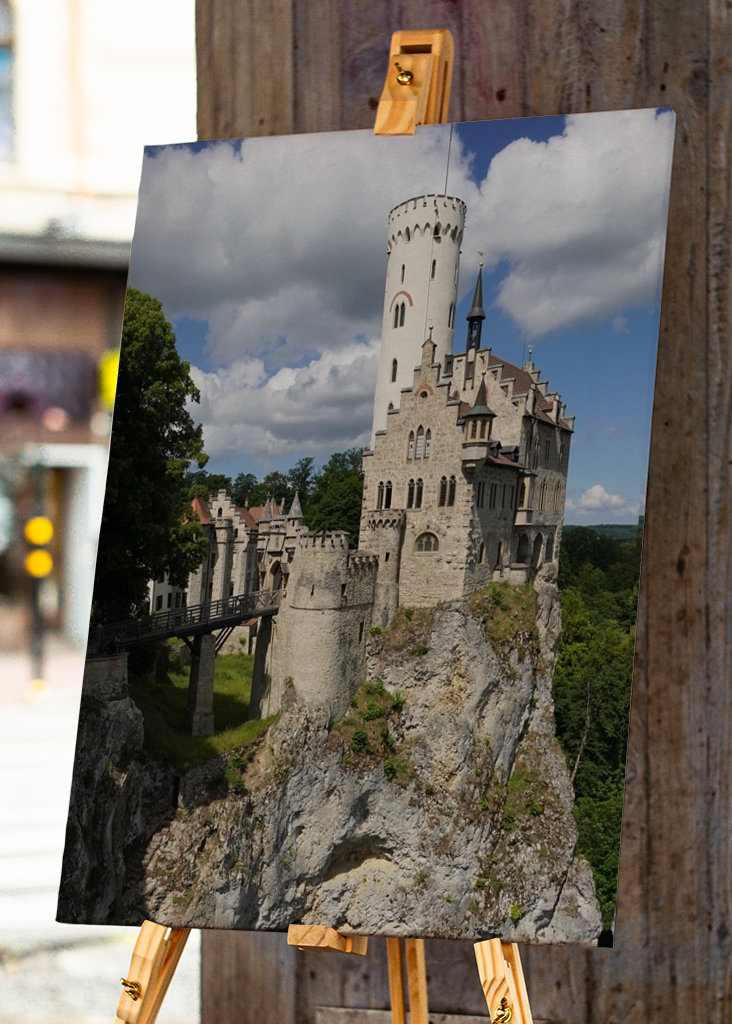 Castello di Lichtenstein in estate