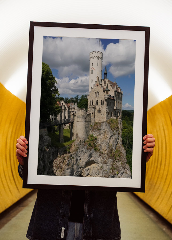 Castello di Lichtenstein in estate