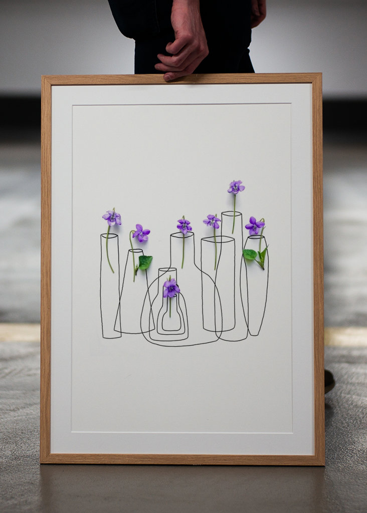 Violettes dans les vases