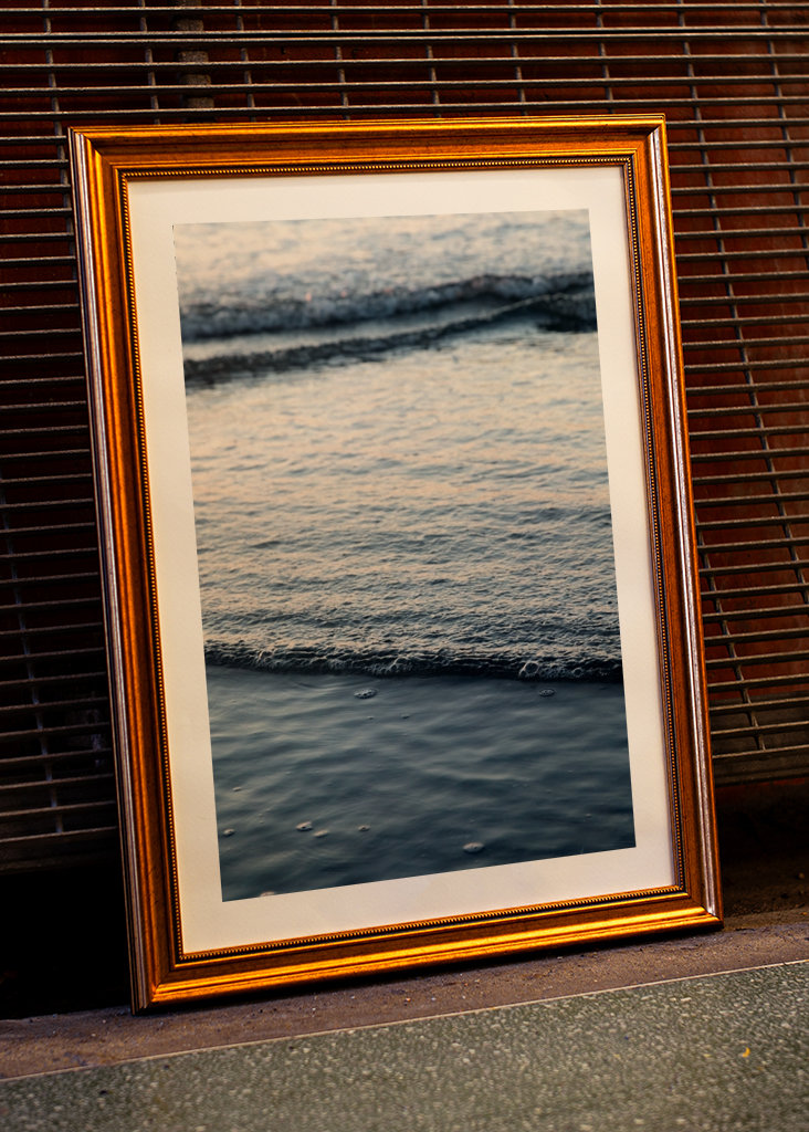 Eau de mer bleu foncé