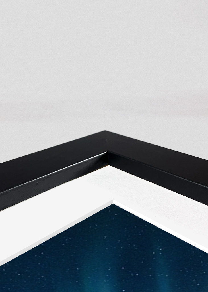 Eren Yeager útočí na Titána