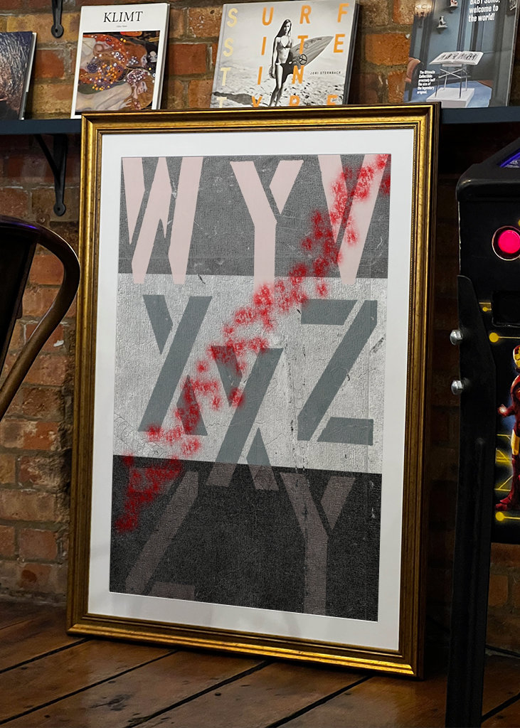 Nápisy a červená barva ve spreji