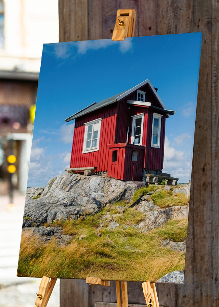 Liten röd svensk stuga