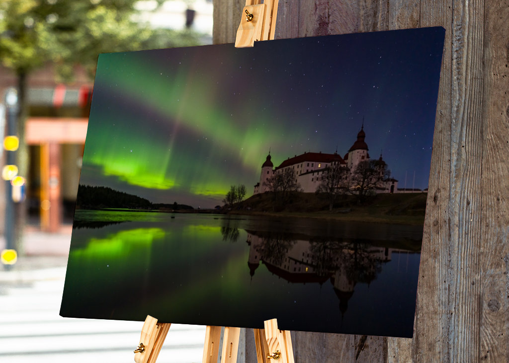 Nordlys bag Läckö Slot