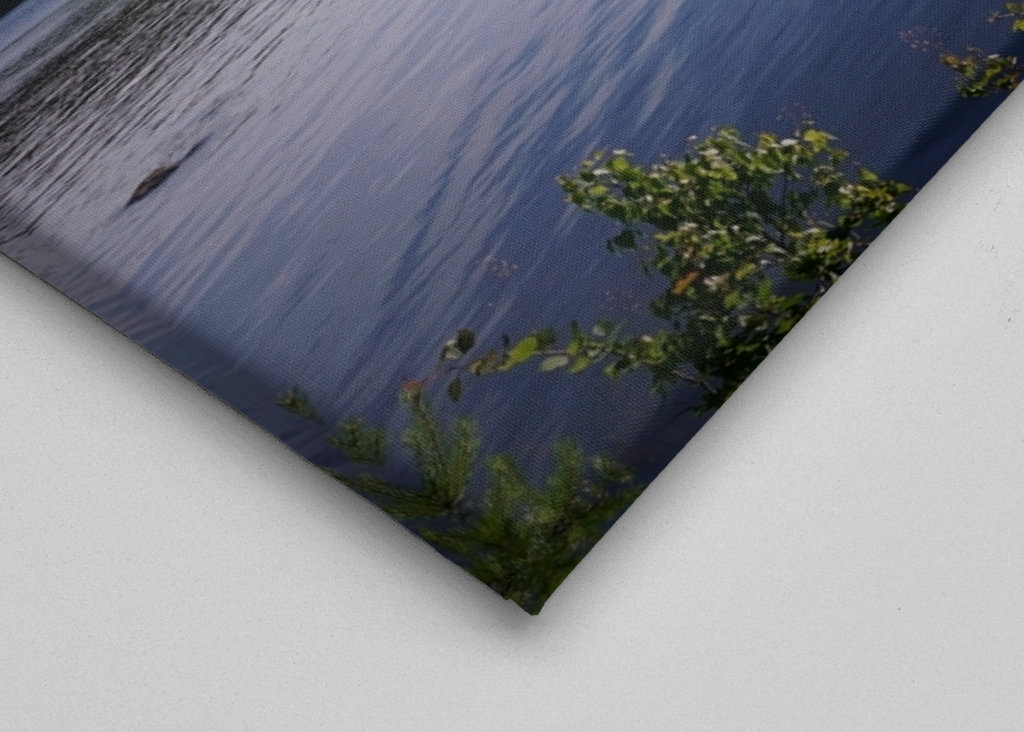 Ruhiger See in Trollhättan