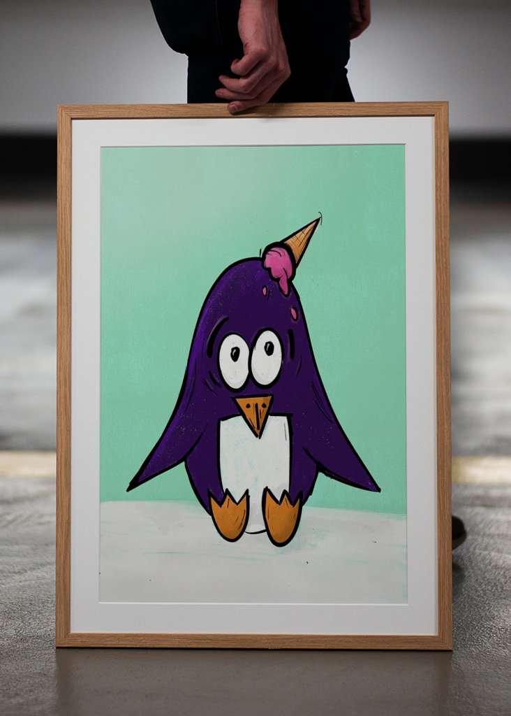 Lustiger Pinguin mit Eis