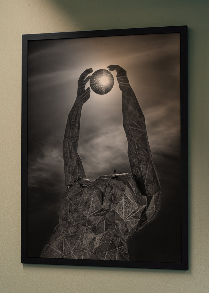 Ausgefallene Skulptur eines Mannes mit einem