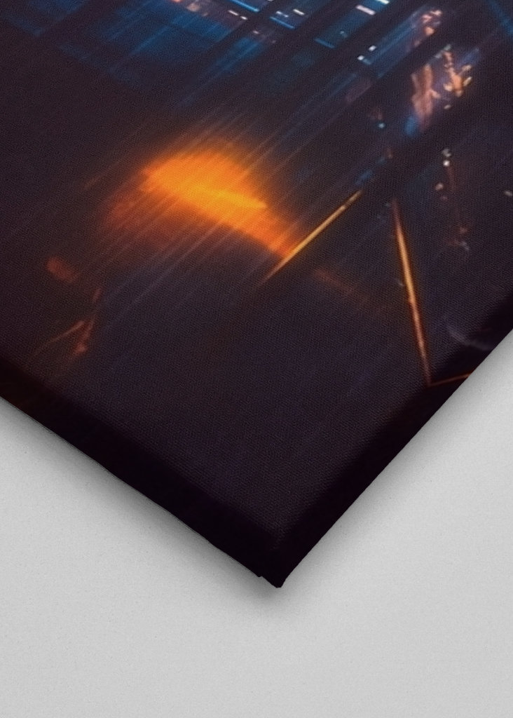 Un héroe te espera - Neon Cityscape