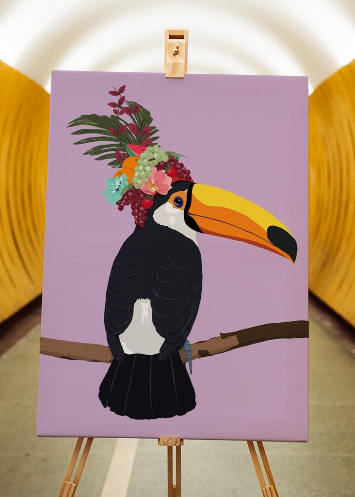 Tukan s ovocným kloboukem