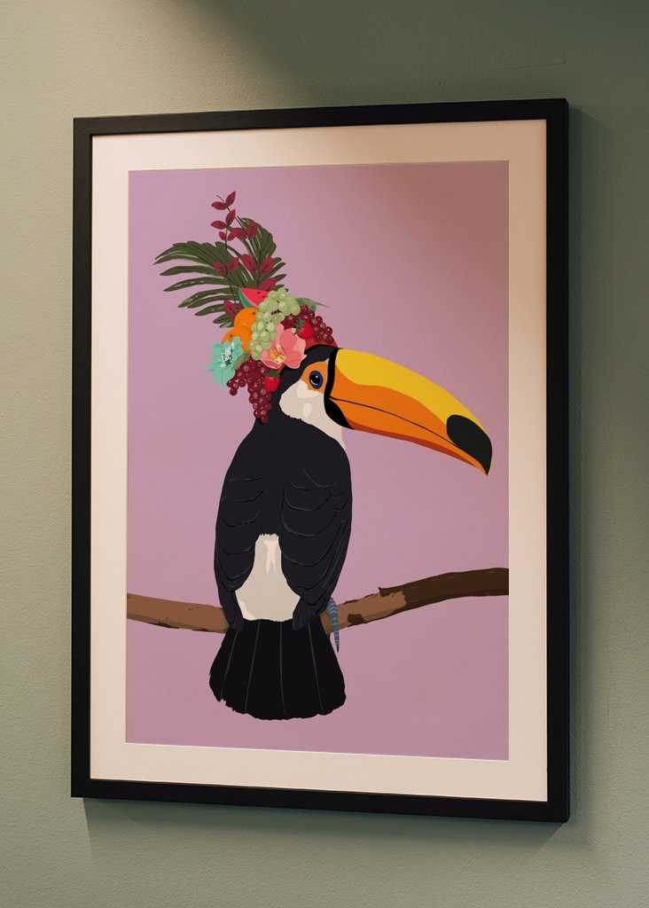 Tukan s ovocným kloboukem