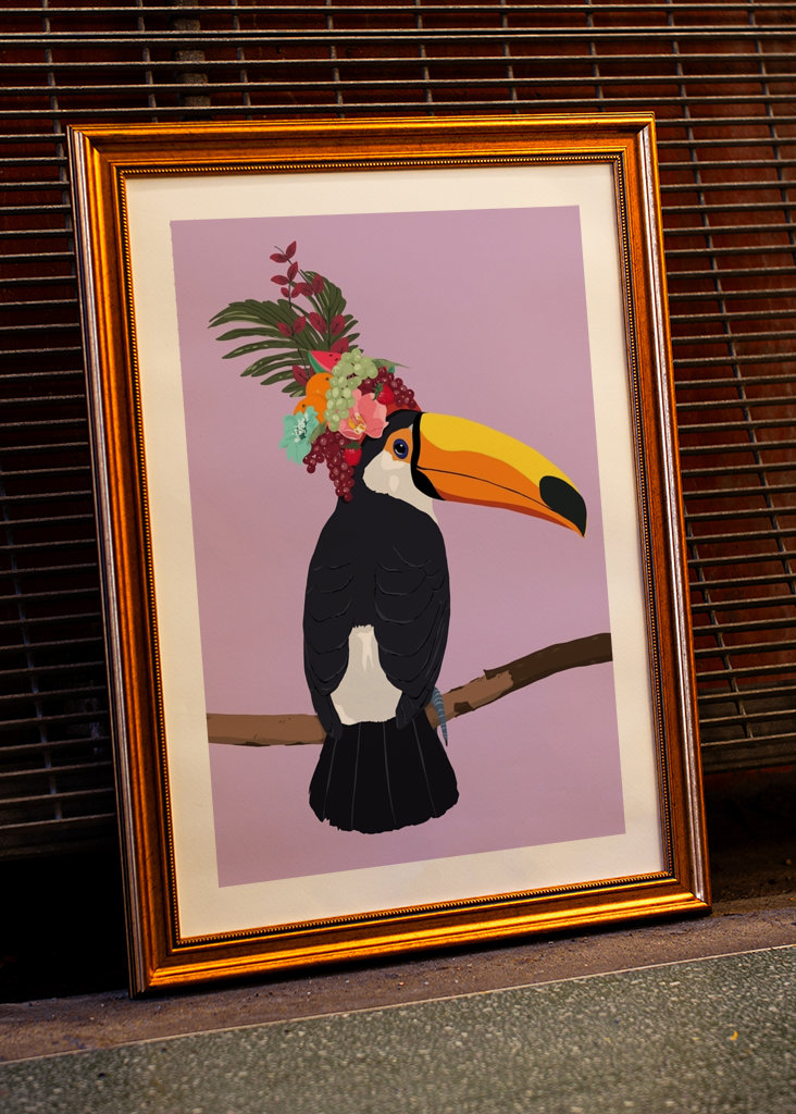 Tukan s ovocným kloboukem